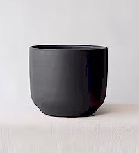 Broadway Charcoal Pot 19cm Image